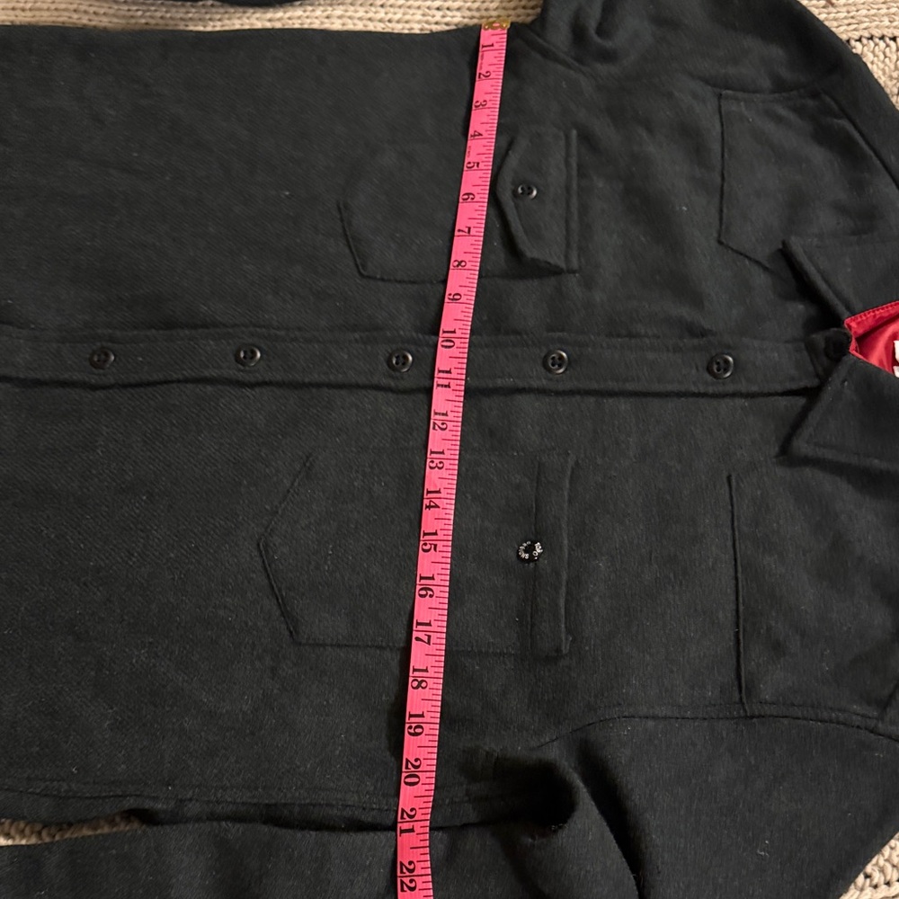 Topo Designs
Wool Work Shirt Color: Forest. M - Picture 5 of 16